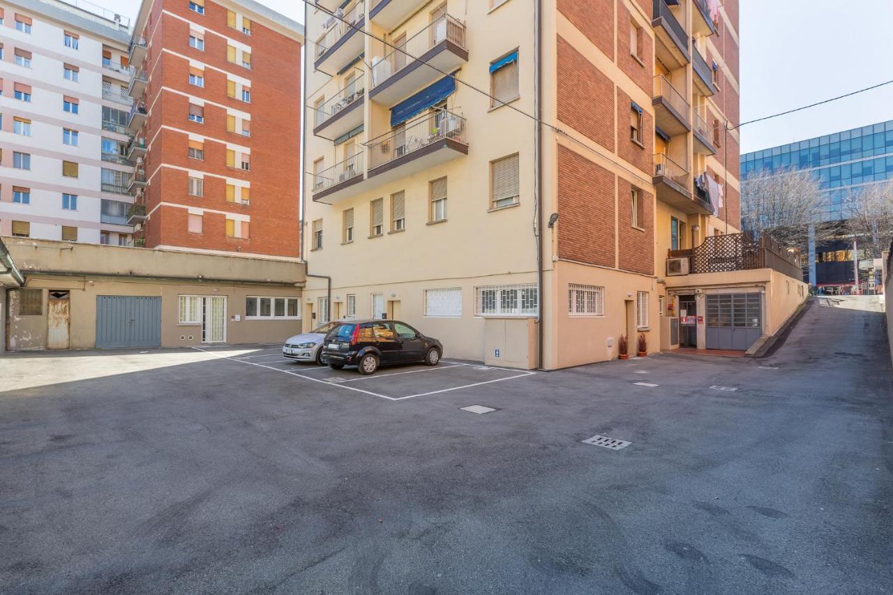 San Donato Fiere Essential Apartment W/Parking Bologna Eksteriør bilde